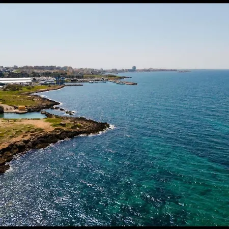 Ad Un Passo Dal Mare